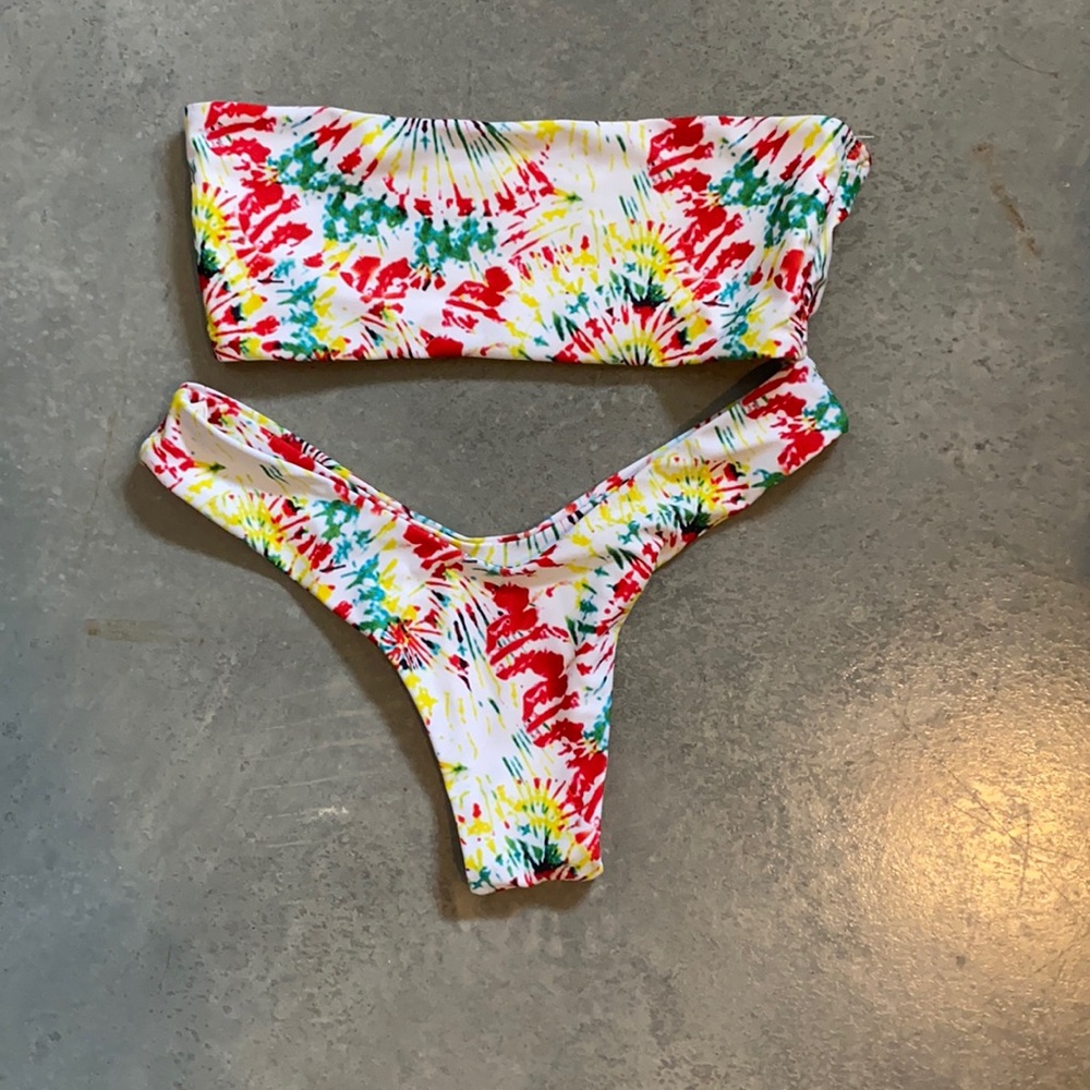 Bikini set top and bottom
